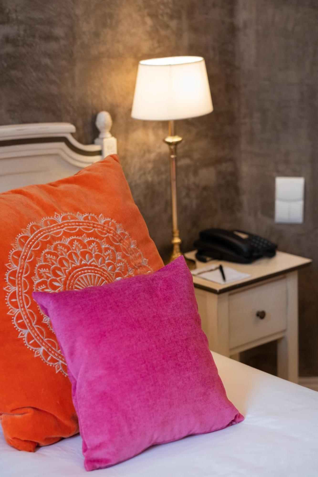 Hotel Golf & Spa Chateau De La Begude The Originals Collection ヴァルボンヌ エクステリア 写真